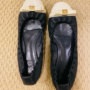 TORY BURCH flats for sale, good used condition, size 6.5/7